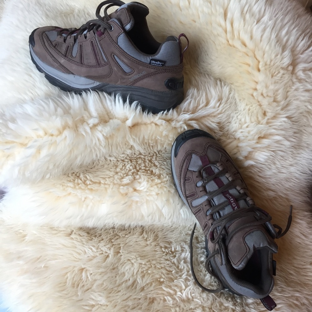 Vasque waterproof leather hiking boots - low top